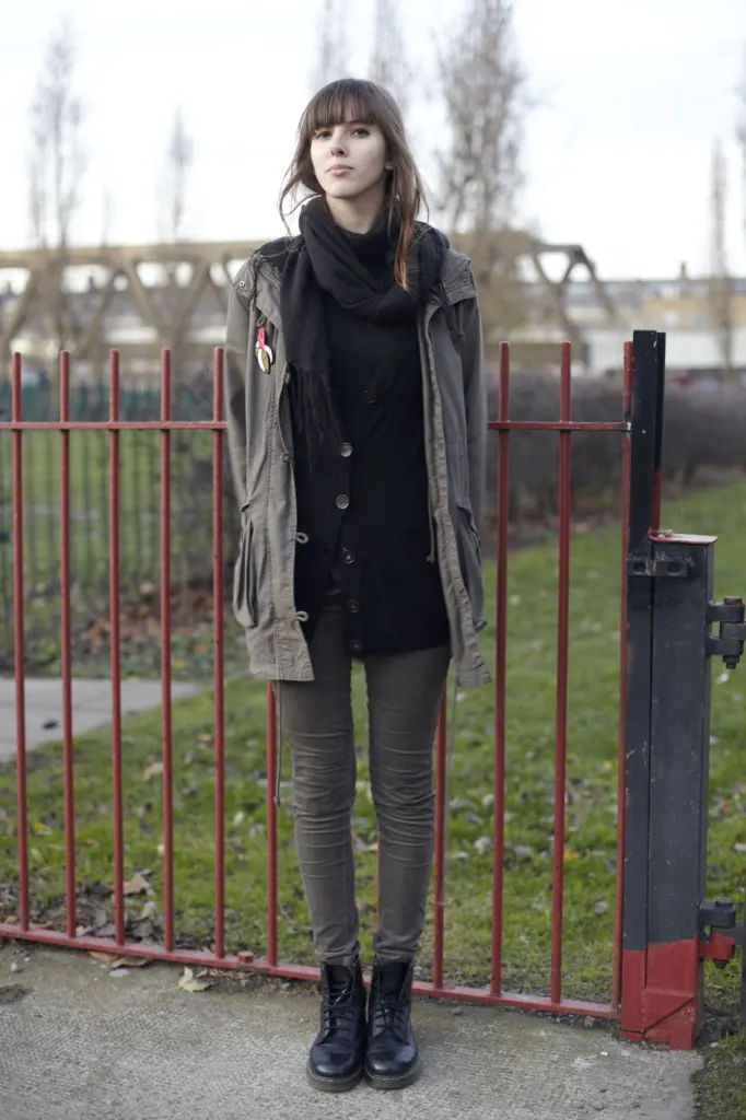 Uniqlo: Uniqlooks — commercial, fashion and portrait photograph in London, UK, frame 49 of 49.